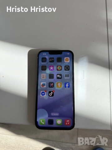 Продавам iphone 13 pro