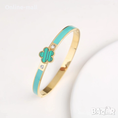 Луксозна дамска гривна с детелина и кристали Van Cleef, различни цветове, снимка 7 - Гривни - 52424654