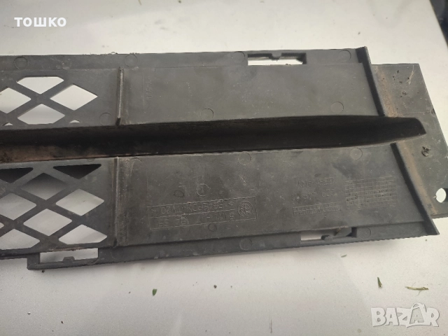 решетки в предна броня и халоген от БМВ Е90/91, снимка 6 - Части - 51586911