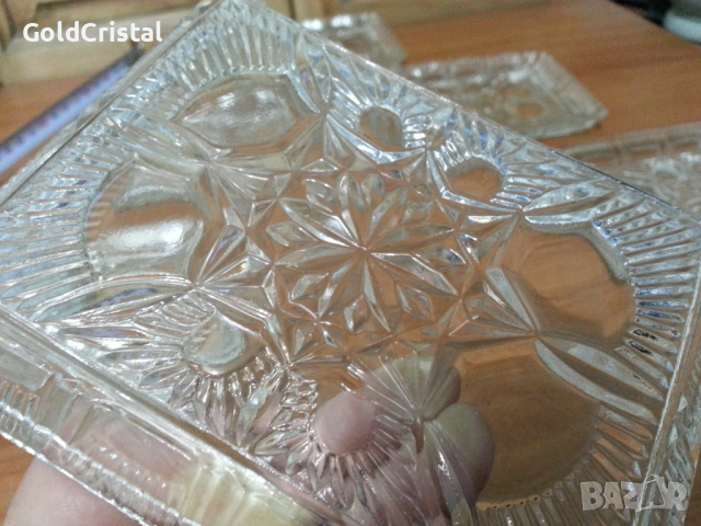 Стъклени чинии чинийки подноси , снимка 4 - Антикварни и старинни предмети - 36332304