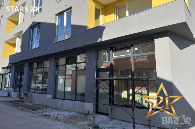 Търговски обект в нова сграда- за магазин, офис, кабинет