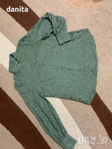 H&M дантелена дамска блуза, снимка 2 - Корсети, бюстиета, топове - 48466470