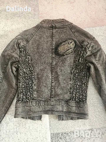 Късо дънкено якенце Bershka, снимка 6 - Якета - 48913196