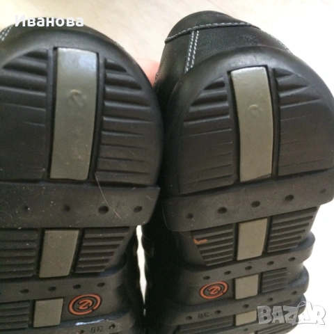 Удобни черни обувки Ессо., снимка 6 - Дамски ежедневни обувки - 53637140