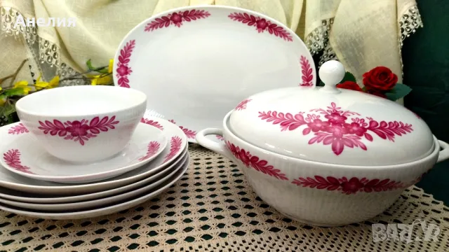 Seltmann Weidenen Bavaria цикламени цветя 