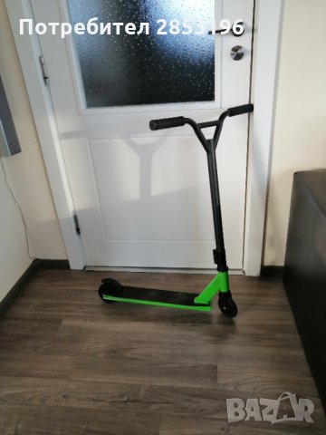 Тротинетка за скачане и трикове 