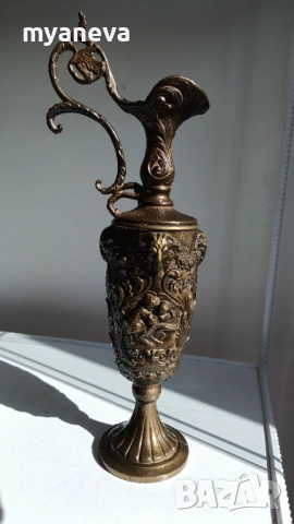 Барокова, италианска кана от две части с бокал. Метална с релефни изображения на херувими , снимка 5 - Статуетки - 53816537