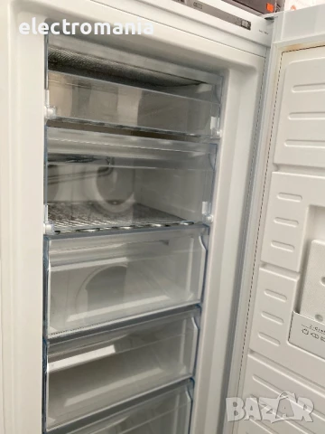 фризер Bosch GSV36VW30 Made in Germany, снимка 7 - Фризери - 51280754