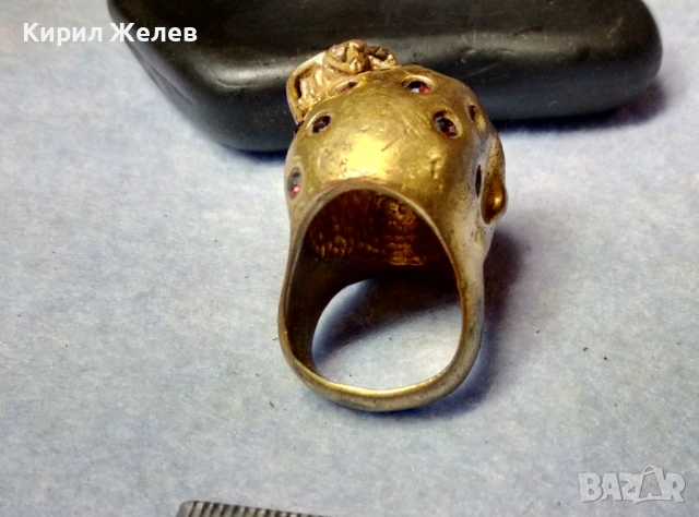 СТАР НЕО ГОТИК СТИЛ ПОЗЛАТЕН МЕДЕН ПРЪСТЕН ИНКРУСТИРАН с КАМЪНИ АМЕТИСТ и ЕМАЙЛ 40404, снимка 10 - Антикварни и старинни предмети - 51255525