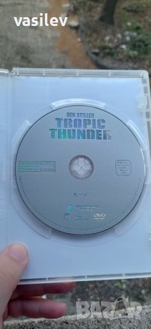 Тропическа буря DVD , снимка 2 - DVD филми - 42549424