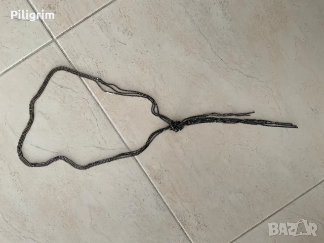 Сив камък в метална верижка от метални кристали., снимка 2 - Колиета, медальони, синджири - 55872923