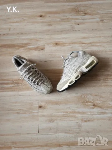 Оригинални дамски маратонки Nike Wmns Air Max 95 Premium Pale Grey, снимка 3 - Маратонки - 48206601