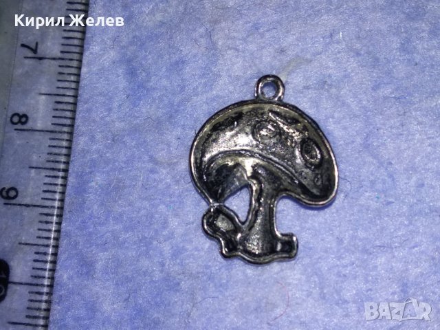 ФИГУРАЛЕН СРЕБЪРЕН с БЯЛА ПОЗЛАТА АРТ МЕДАЛЬОН - ГЪБКА 37419, снимка 8 - Колиета, медальони, синджири - 40933398