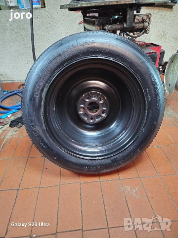 Патерица Suzuki S-Cross , снимка 2 - Гуми и джанти - 52943781