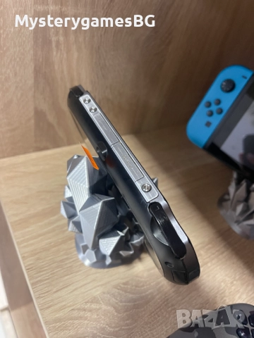 PS VITA OLED - ХАКНАТО, снимка 3 - PlayStation конзоли - 52047344