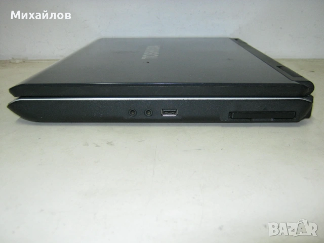 Двуядрен лаптоп Toshiba Satellite L40-14B + Гаранция, снимка 5 - Лаптопи за дома - 53616403