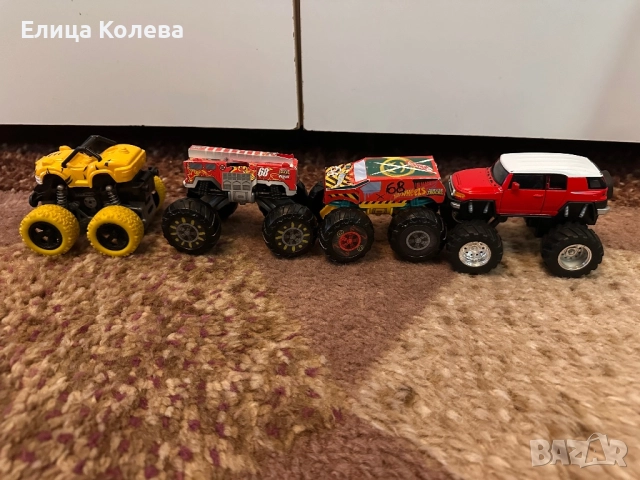 Лот детски коли, снимка 2 - Коли, камиони, мотори, писти - 52938298