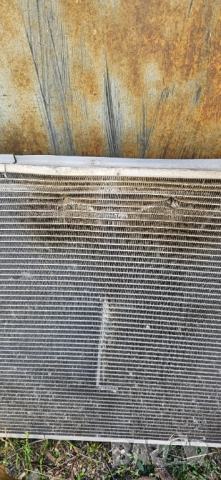 Радиатор за nissan 370Z, снимка 3 - Части - 52123787