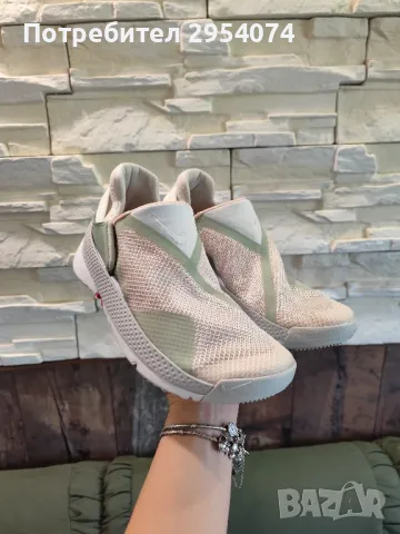 Сникърси Go Flyease CW5883 102 Цветен

, снимка 5 - Маратонки - 50007384