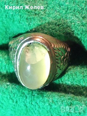 СТАРИНЕН ПОЗЛАТЕН ПРЪСТЕН РЪЧНО с КАЛЕМ ОРНАМЕНТИРАН с НАТУРАЛЕН ЛУНЕН КАМЪК МАЙСТОРСКИ УНИКАТ 21649, снимка 16 - Антикварни и старинни предмети - 36393632
