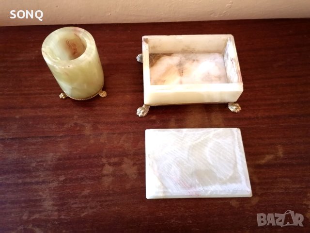 Невероятно Красив Комплект От Оникс-Кутия За Бижута И Др., снимка 2 - Антикварни и старинни предмети - 41567769