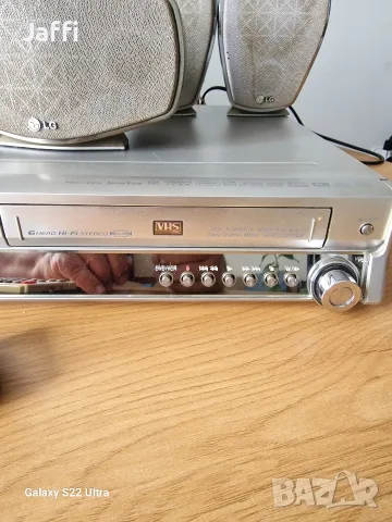 Система за домашно кино LG LH-CX440 (DVD / VHS / Радио тунер )с 5.1 тонколони, снимка 6 - Плейъри, домашно кино, прожектори - 56046393