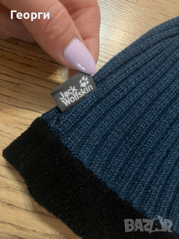 Зимна шапка Jack Wolfskin, снимка 2 - Шапки - 44687354