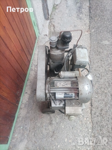 дентален компресор маслен стар модел, снимка 12 - Стоматология - 53389131