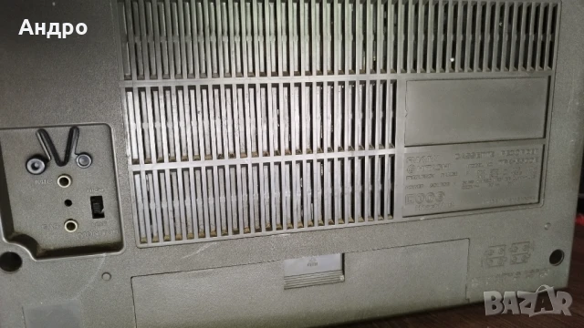 Hitachi , снимка 3 - Радиокасетофони, транзистори - 51424082