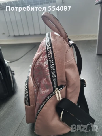 Нова дамска раница , снимка 2 - Раници - 51421197