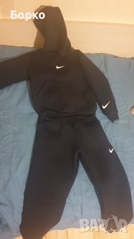 Детски Ватиран екип Nike размер 122, снимка 3 - Детски комплекти - 39964084