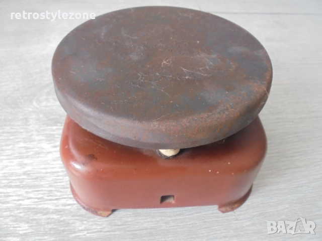 № 8292 Старо малко електрическо котлонче  , снимка 2 - Други ценни предмети - 51945314