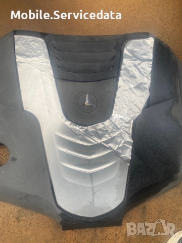 Употребяван капак за двигател за Mercedes-Benz W213, снимка 2 - Аксесоари и консумативи - 53621335