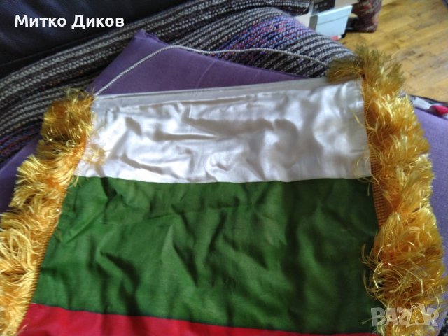 Флаг голям мачов на Локомотив Русе 35х32см с ресните от 70-те години, снимка 5 - Футбол - 41449539