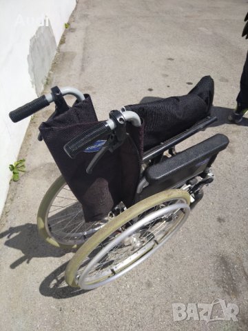 Инвалидна рингова количка за възрастни, оперирани, трудно подвижни хора. Изпращам по Еконт с преглед, снимка 3 - Инвалидни колички - 41404780