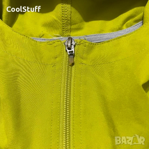 Vintage Спортно Горнище Adidas Размер M, снимка 4 - Спортни дрехи, екипи - 53864298