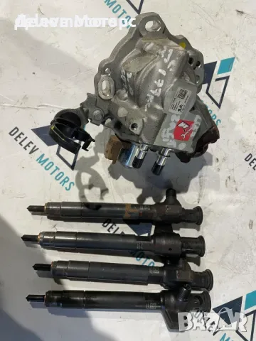 28602948, 9674984080, 28384347, 9674984480 Delphi дюзи с помпа от Opel Zafira Life 2.0 CDTi