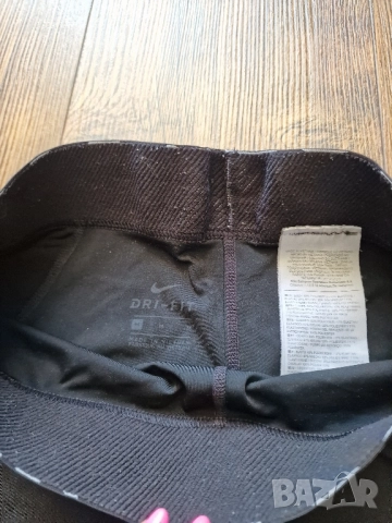 Страхотен дамски сет NIKE размер S / M , снимка 3 - Спортни екипи - 51764464