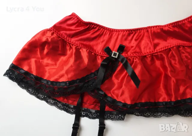 Червен колан с жартиери/ мини пола от сатен , снимка 2 - Бельо - 47644199