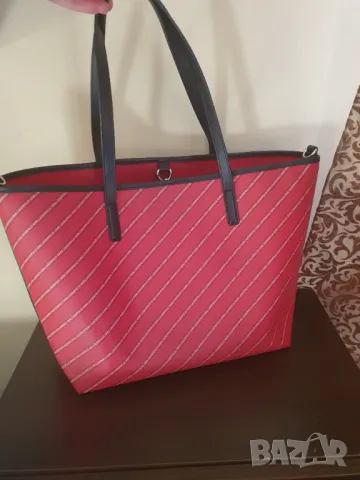 Чанта Karl Lagerfeld , снимка 4 - Чанти - 48099861
