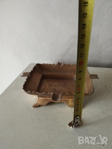 месингов пепелник, снимка 2 - Други ценни предмети - 41841321