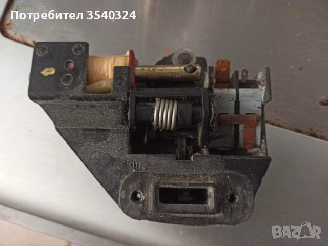 Miele 2034544 запорен блокиращ механизм, снимка 2 - Сушилни - 51707143