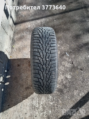 Зимни гуми Nokian с джанти 15 5х100 4 броя, снимка 2 - Гуми и джанти - 52535653
