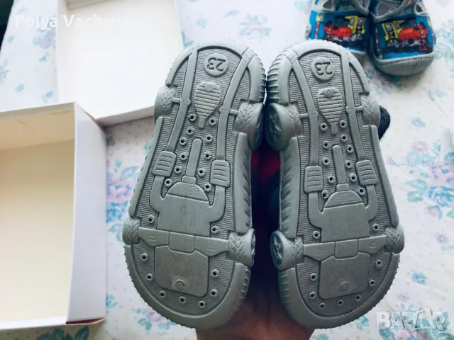 Пантофи номер 24 и 23, снимка 2 - Детски пантофи - 48874648