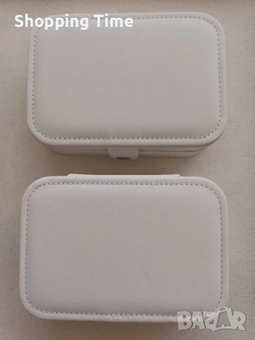 НОВ комплект от 2 кутии за бижута в бяло, Спиди/лично предаване