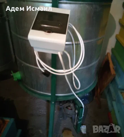 Пчелни кошери с електрическа центрофуга, снимка 8 - Други животни - 50537036