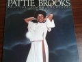 Плоча Pattie Brooks