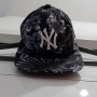 Чисто нова оригинална шапка на New York Yankees, снимка 1