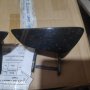 Продавам - оригинална лява и дясна капачка пръскалка фар за Ауди А8, снимка 3