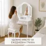 Бяла козметична тоалетка с три огледала и табуретка, снимка 5